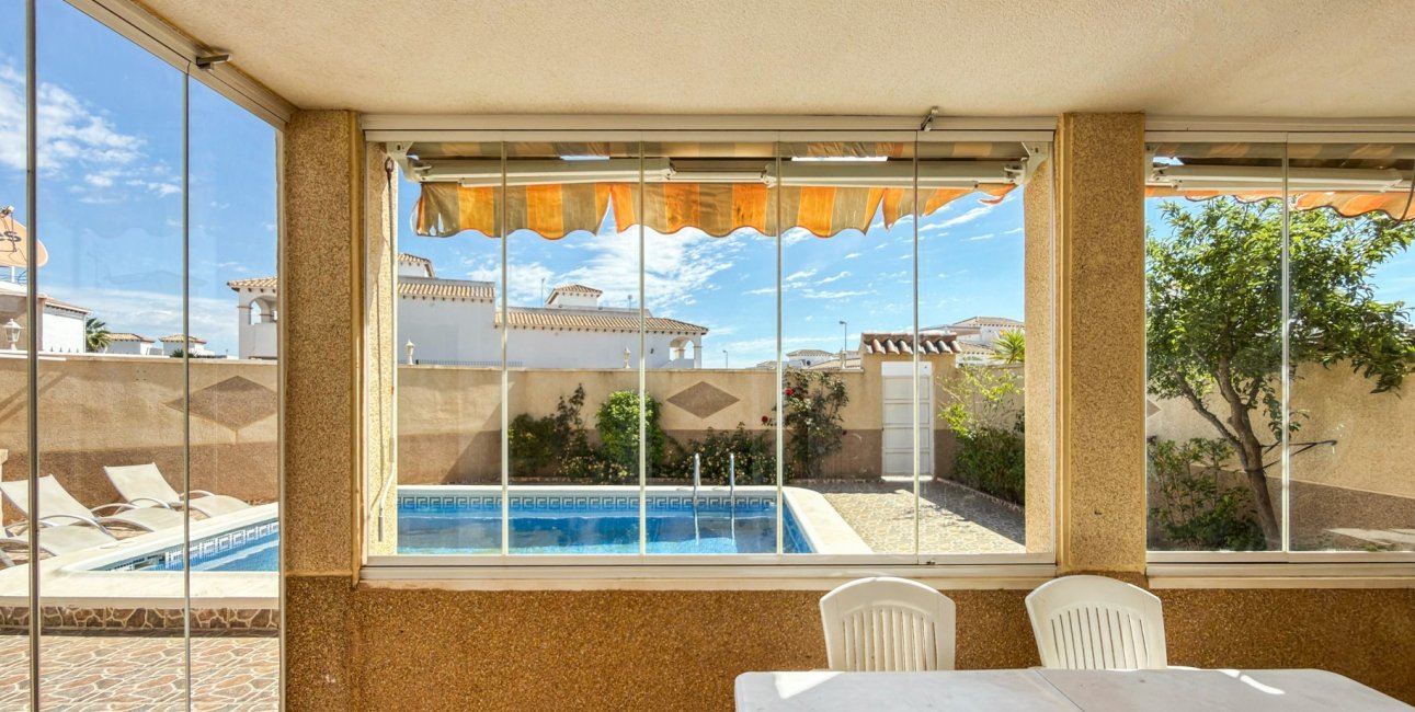 Resale - Apartment / flat -
Orihuela Costa - Playa Flamenca