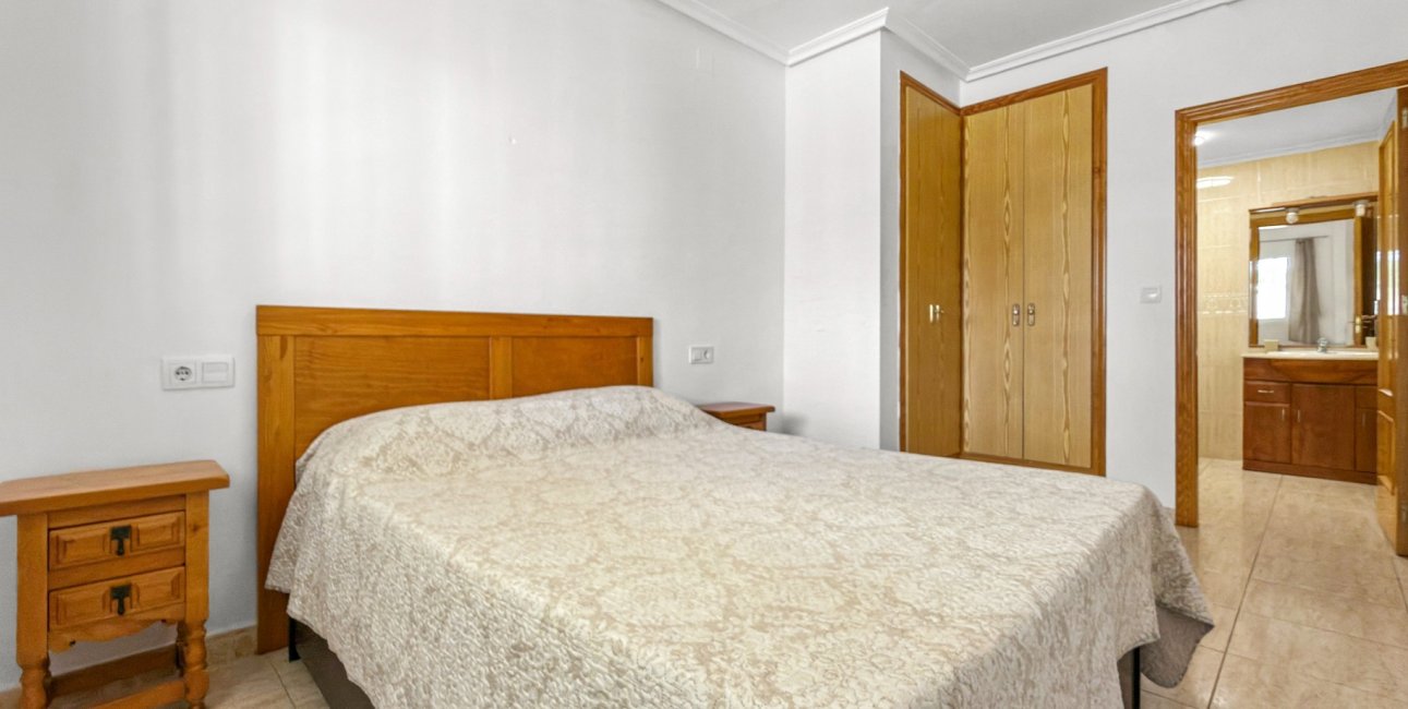 Resale - Apartment / flat -
Orihuela Costa - Playa Flamenca