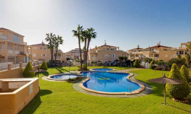 Resale - Apartment / flat -
Orihuela Costa - Playa Flamenca