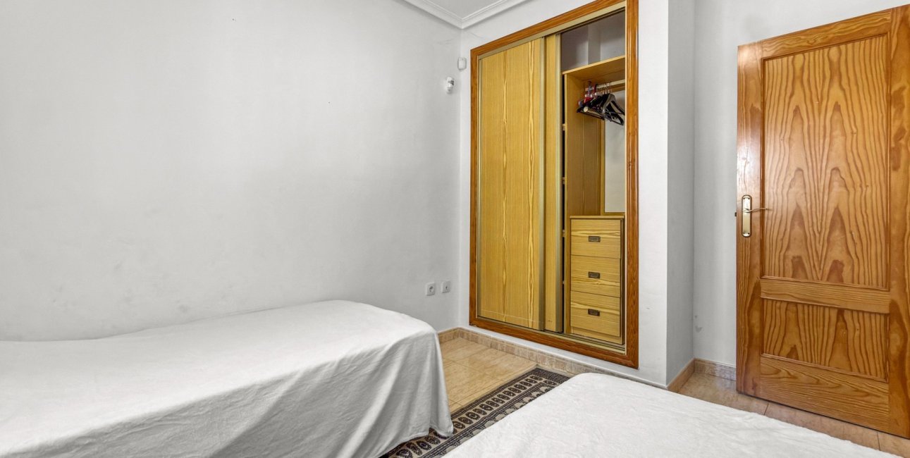 Resale - Apartment / flat -
Orihuela Costa - Playa Flamenca