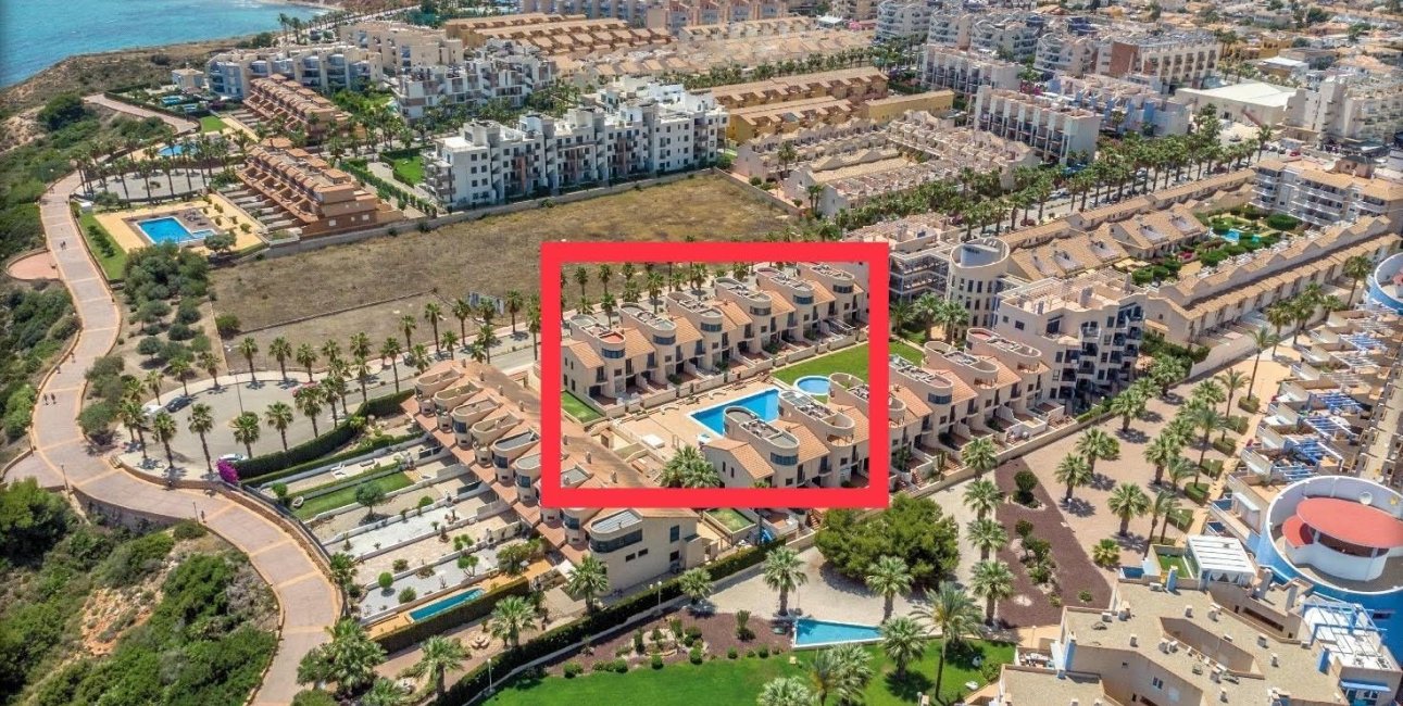 Resale - Townhouse -
Orihuela Costa - Aguamarina