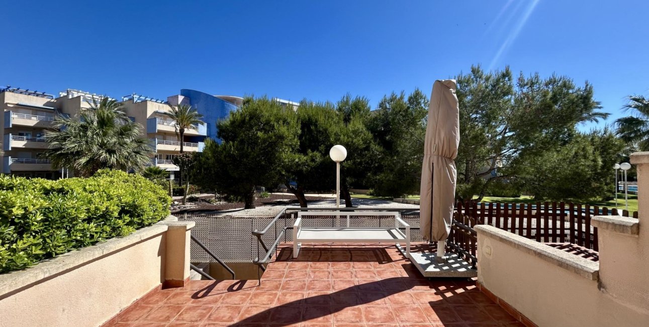 Resale - Townhouse -
Orihuela Costa - Aguamarina