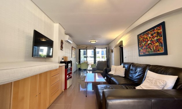 Resale - Townhouse -
Orihuela Costa - Aguamarina