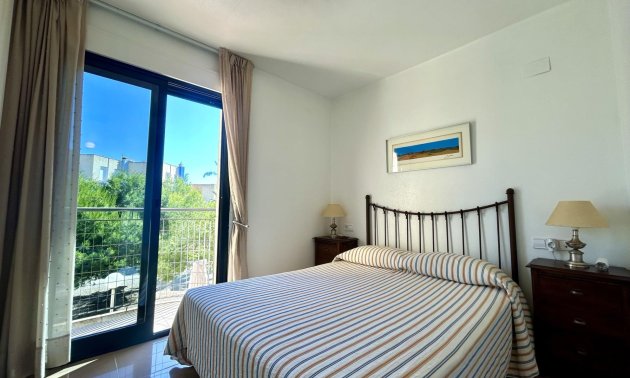 Resale - Townhouse -
Orihuela Costa - Aguamarina