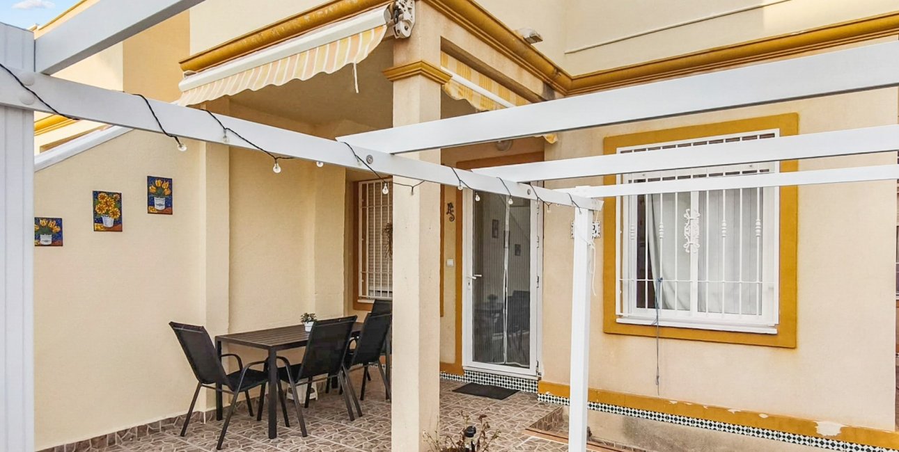 Resale - Apartment / flat -
Orihuela Costa - Playa Flamenca