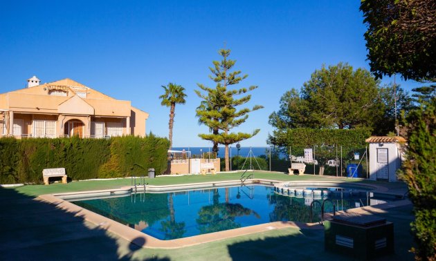 Resale - Apartment / flat -
Torrevieja - Torreblanca