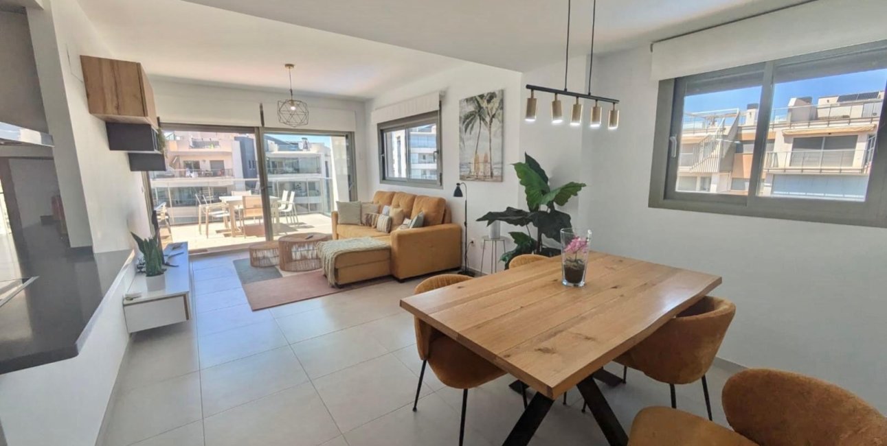 Resale - Penthouse -
Orihuela Costa - Villamartin