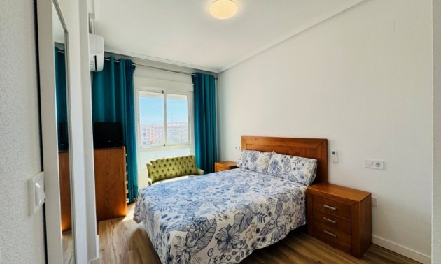 Resale - Apartment / flat -
Guardamar del Segura - Pueblo