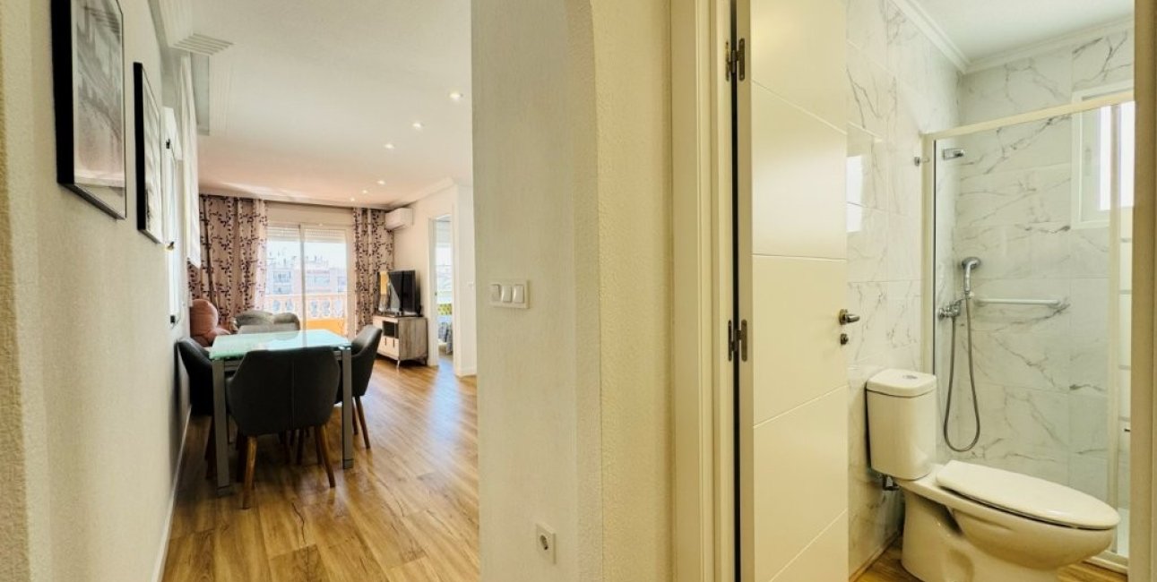 Resale - Apartment / flat -
Guardamar del Segura - Pueblo