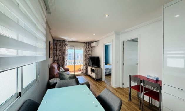 Resale - Apartment / flat -
Guardamar del Segura - Pueblo