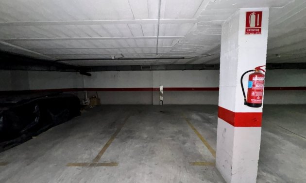 Resale - Apartment / flat -
Guardamar del Segura - Pueblo