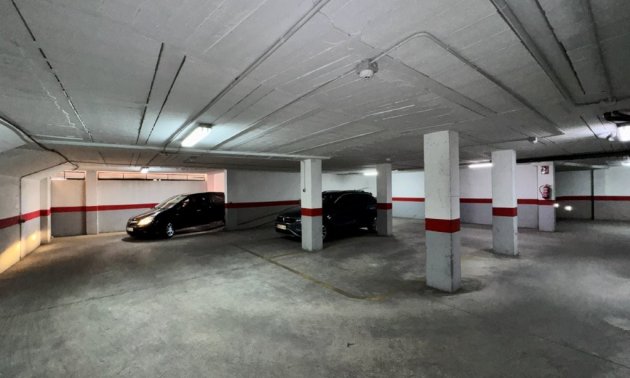 Resale - Apartment / flat -
Guardamar del Segura - Pueblo