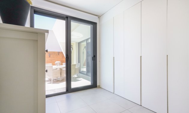 Resale - Villa -
Benijofar - Benijofar - Village