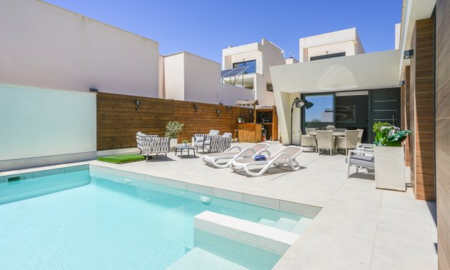 Resale - Villa -
Benijofar - Benijofar - Village