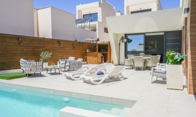 Resale - Villa -
Benijofar - Benijofar - Village