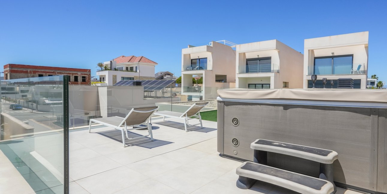 Resale - Villa -
Benijofar - Benijofar - Village
