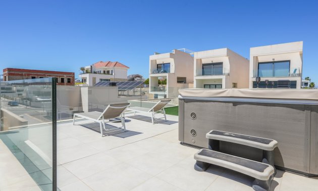 Resale - Villa -
Benijofar - Benijofar - Village