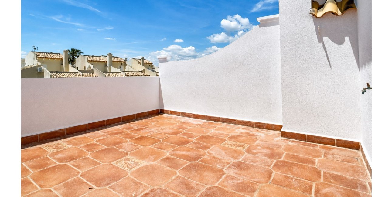 Resale - Townhouse -
Orihuela Costa - Playa Flamenca