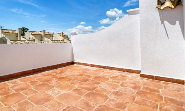 Resale - Townhouse -
Orihuela Costa - Playa Flamenca