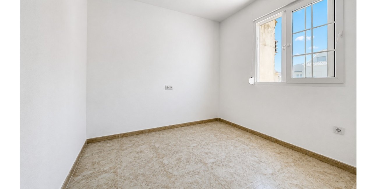 Resale - Townhouse -
Orihuela Costa - Playa Flamenca