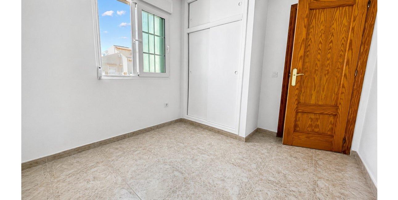 Resale - Townhouse -
Orihuela Costa - Playa Flamenca