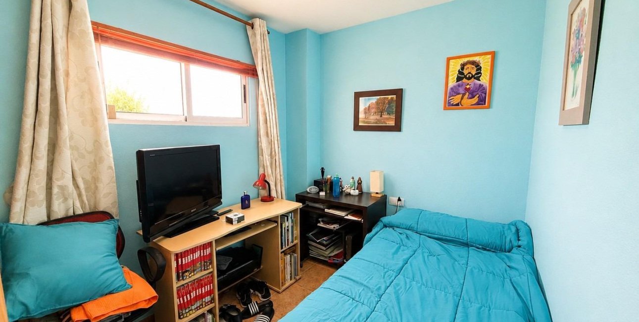 Resale - Apartment / flat -
Torrevieja - Nueva Torrevieja