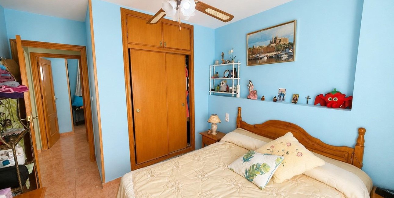Resale - Apartment / flat -
Torrevieja - Nueva Torrevieja