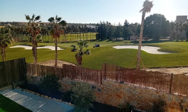 Resale - Villa -
Algorfa - La Finca Golf Resort