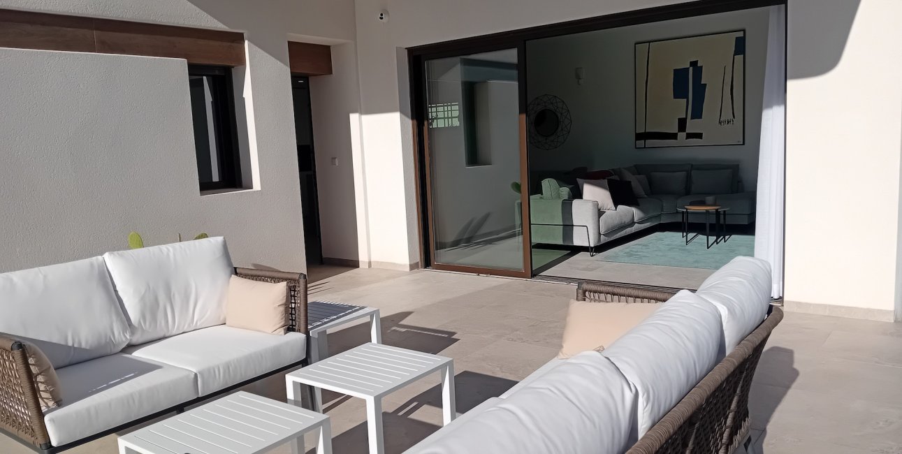 Resale - Villa -
Algorfa - La Finca Golf Resort