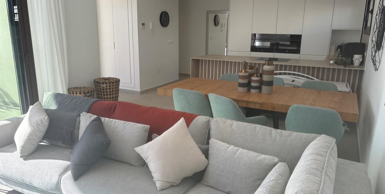 Resale - Villa -
Algorfa - La Finca Golf Resort