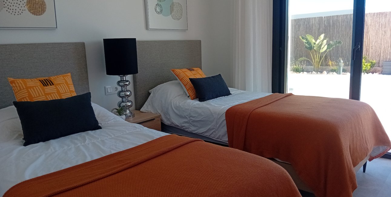 Resale - Villa -
Algorfa - La Finca Golf Resort