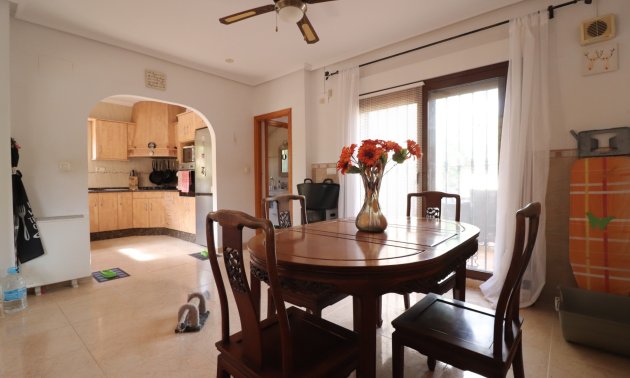 Resale - Villa -
Formentera del Segura - Fincas de La Vega