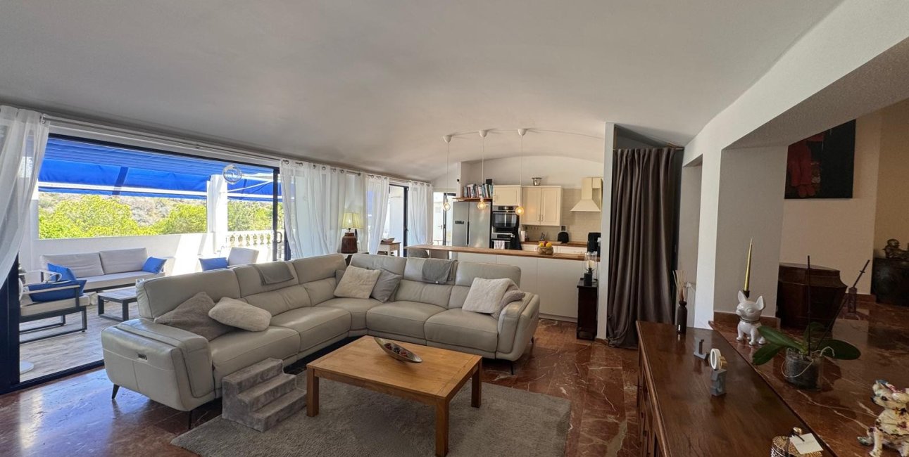 Resale - Apartment / flat -
Orihuela Costa - Las Ramblas