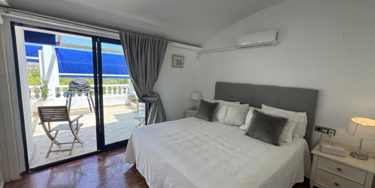 Resale - Apartment / flat -
Orihuela Costa - Las Ramblas