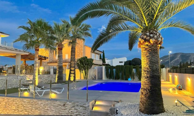 Resale - Villa -
Alfaz del Pi - Alfaz del Pi - Town
