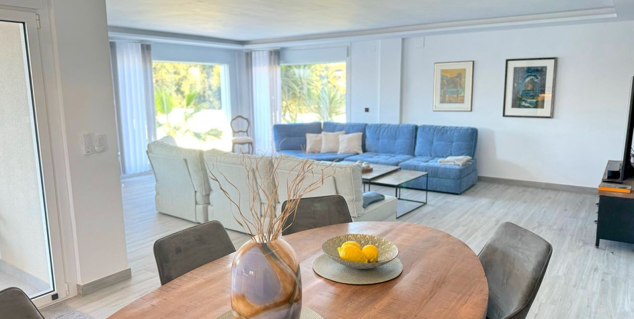 Resale - Villa -
Alfaz del Pi - Alfaz del Pi - Town