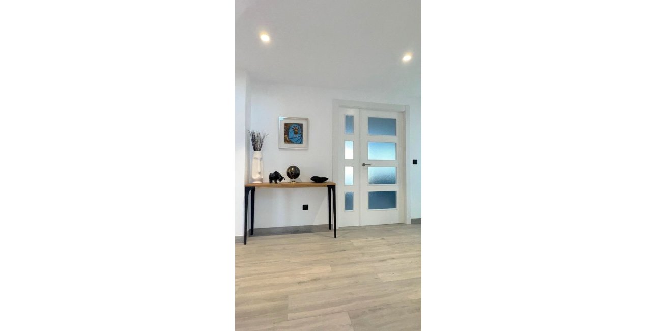 Resale - Villa -
Alfaz del Pi - Alfaz del Pi - Town