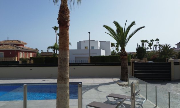 Resale - Villa -
Alfaz del Pi - Alfaz del Pi - Town
