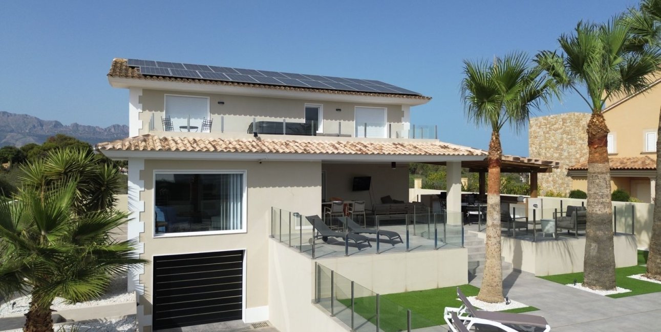 Resale - Villa -
Alfaz del Pi - Alfaz del Pi - Town