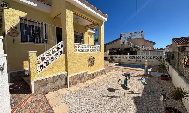 Resale - Villa -
Ciudad Quesada - La Fiesta