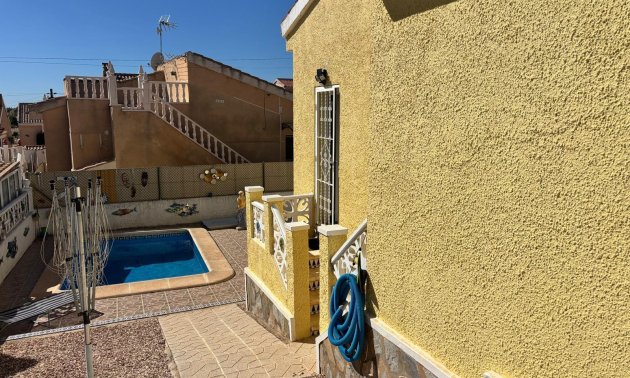 Resale - Villa -
Ciudad Quesada - La Fiesta