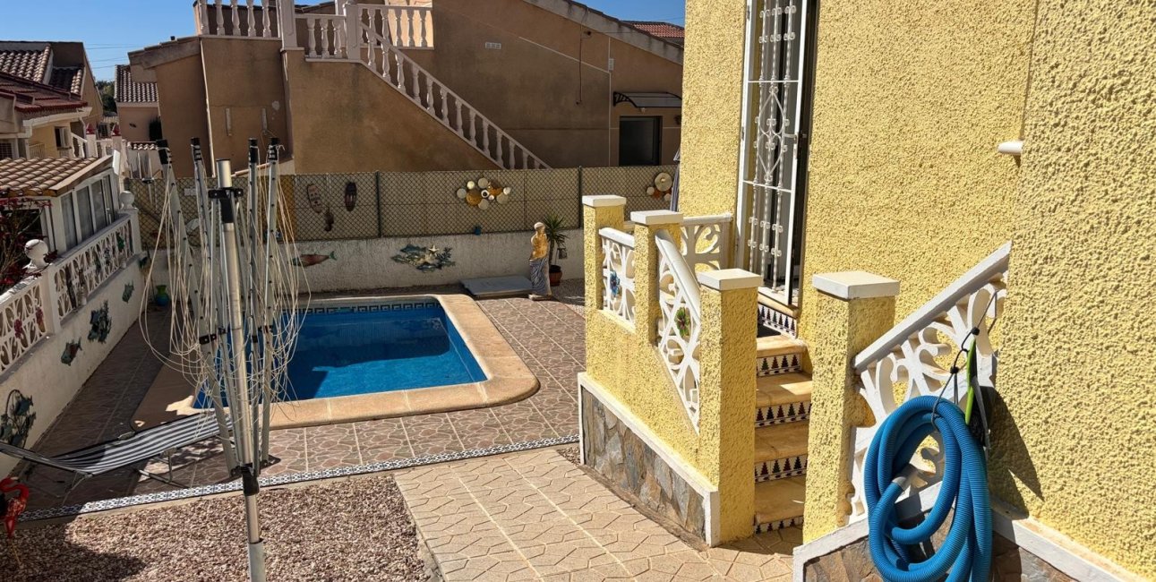 Resale - Villa -
Ciudad Quesada - La Fiesta