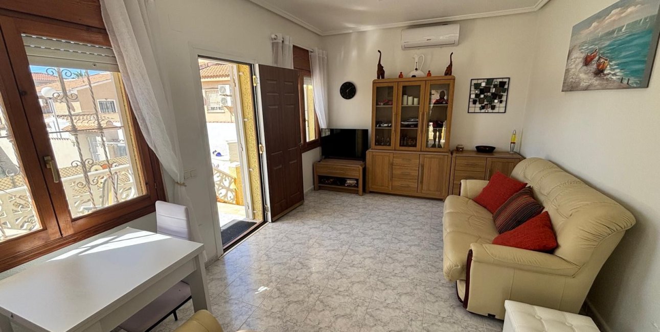 Resale - Villa -
Ciudad Quesada - La Fiesta