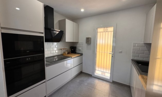 Resale - Townhouse -
Orihuela Costa - Lomas de Don Juan