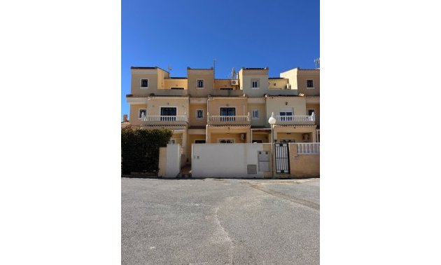 Resale - Townhouse -
Orihuela Costa - Lomas de Don Juan