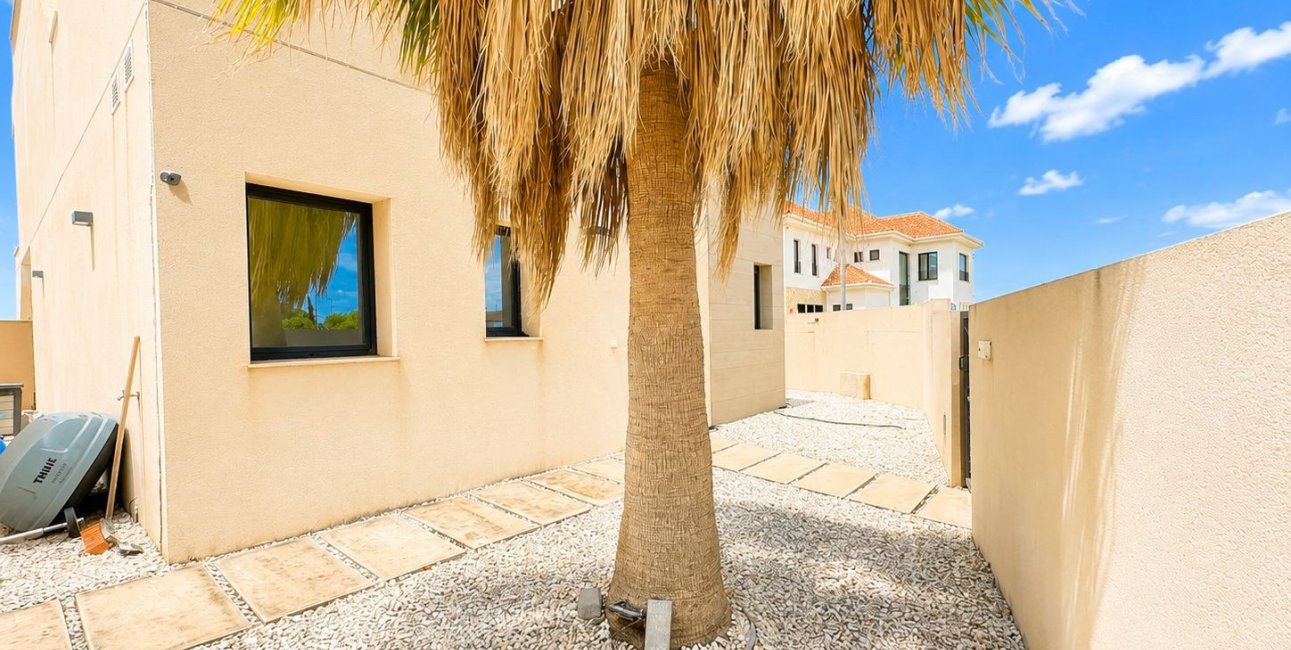 Resale - Villa -
Benijofar - Benijofar - Village