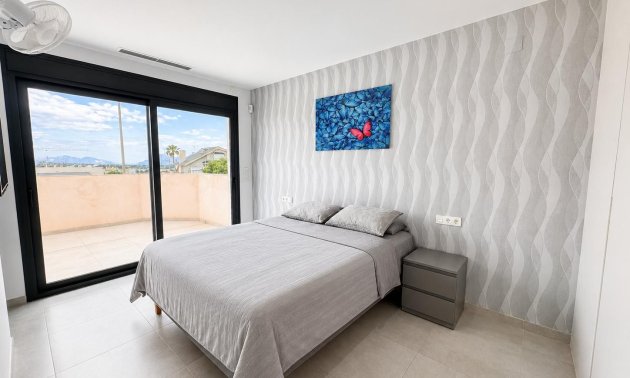 Resale - Villa -
Benijofar - Benijofar - Village