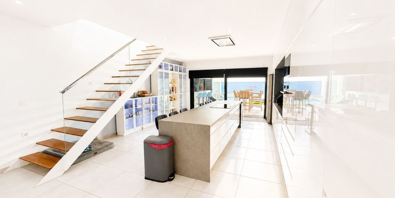 Resale - Villa -
Benijofar - Benijofar - Village