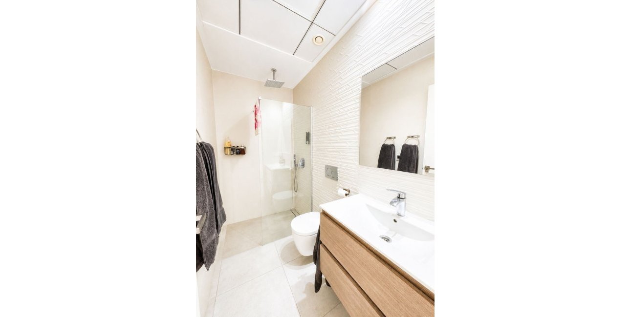 Resale - Villa -
Benijofar - Benijofar - Village