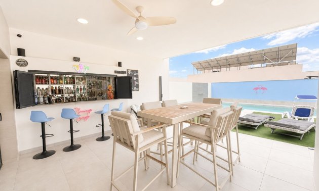 Resale - Villa -
Benijofar - Benijofar - Village